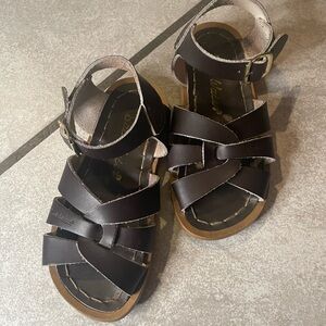 Salt Water sandals 8C